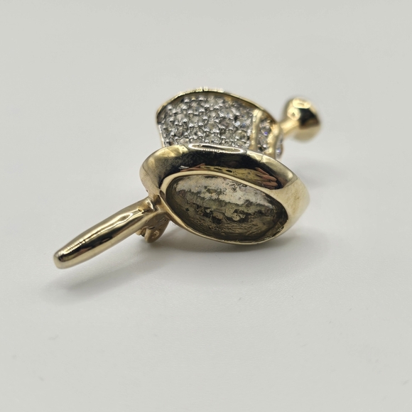 Vintage Gold Tone Rhinestone Top Hat Rhinestone Brooch - Picture 2 of 4